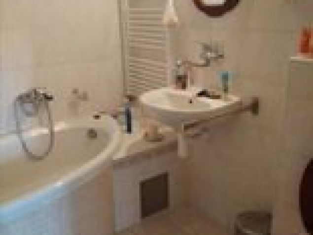 Pronájem domu Hostivice