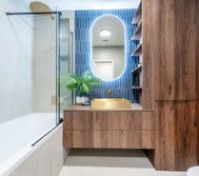 Full bathroom 1 image 1
