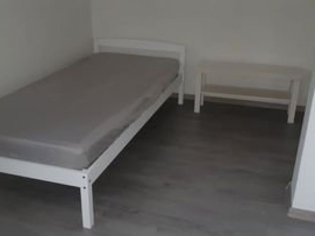 Ložnice - 1. postel