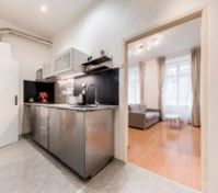 Full kitchen image 1