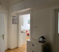 Hallway view to kitchen