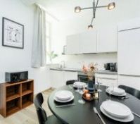 Dining area image 2