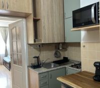 Compact kitchen with appliances