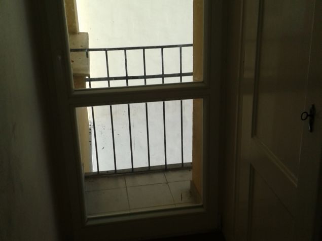 balkónek pro kuřáky