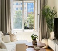 Living room image 5