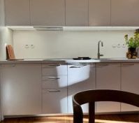 Full kitchen image 1