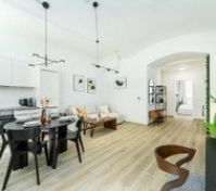 Living room image 6