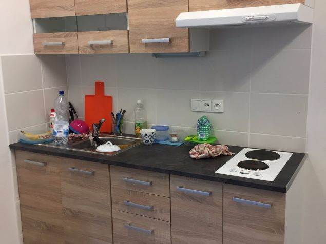 normal basic kitchen with electro plates