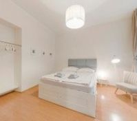 Bedroom image 1