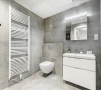 Full bathroom image 1