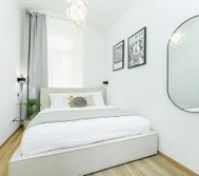 Bedroom 1 image 1