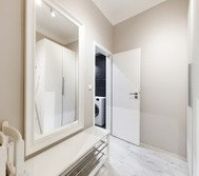 Entrance with a wardrobe