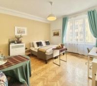 Bright room with double bed