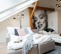 Living room image 7