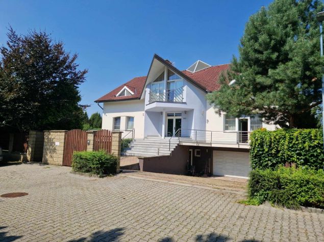 Spolubydlení Dolany