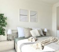 Bedroom 1 image 3