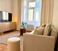 Living room image 4