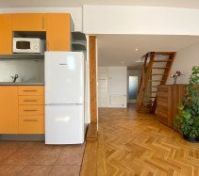 Kitchen corner with living room with corridor (Plan 1)