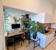 Pracovní koutek s monitorem