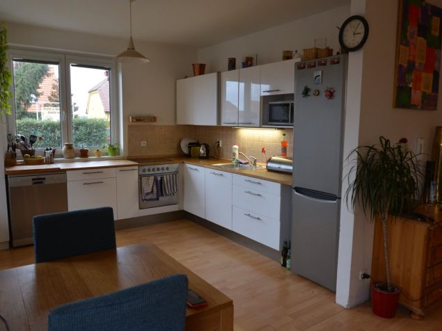 velký obývák s kuchyní