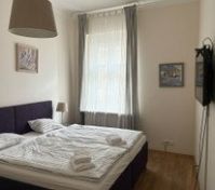 Bedroom 1 image 1