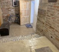 CHODBA PRED APARTMANEM 