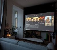 Projector screen