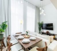 Living room image 3