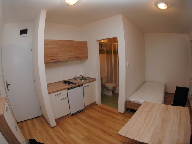 Pre jednotlivca ako ušité :)