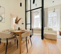 Living room image 7