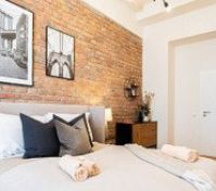 Bedroom 1 image 3