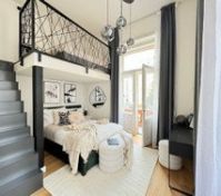 Bedroom image 19