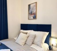 Bedroom image 3