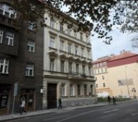 Building entrance (yellow building)