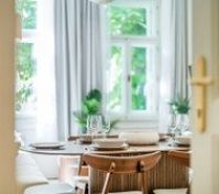 Dining area image 5