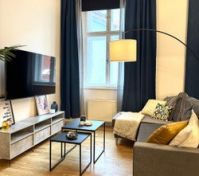 Living room image 3