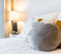 Bedroom 1 image 3