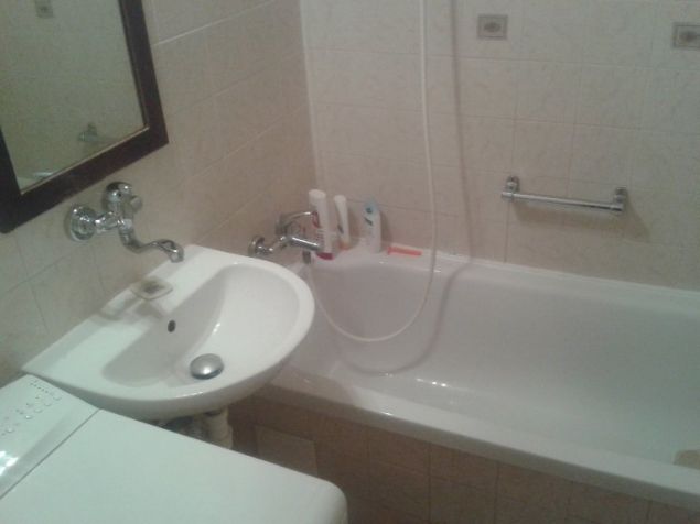 koupelna včetně pračky