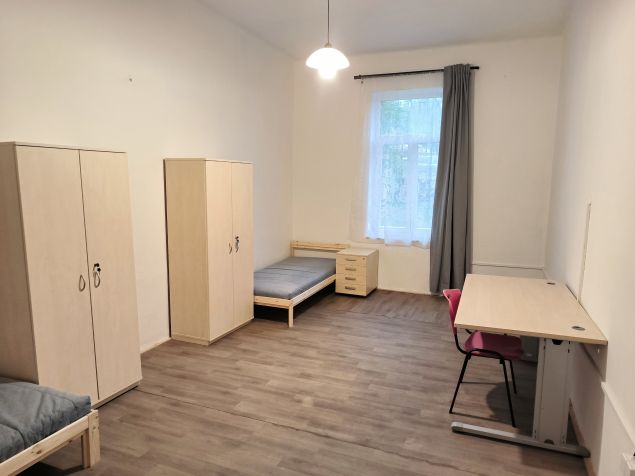 Zadní strana pokoje