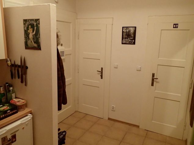 Bordel room a toaleta