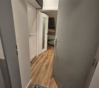 Prostorná šatní skříň