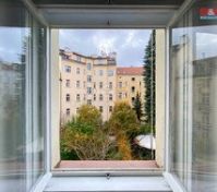 Inner courtyard (bedroom view)