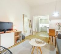 Living room image 1