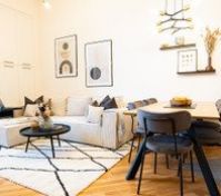 Living room image 2