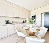Dining area image 9