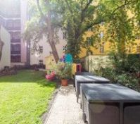 garden + chill out area