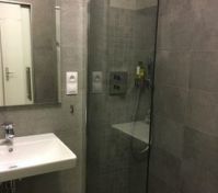Shower/sprchový kout