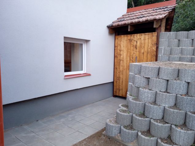 Pronájem bytu Stehelčeves