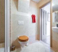 Horní ložnice s WC a sprchovým koutem