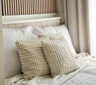 Bedroom 1 image 3